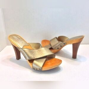 MICHAEL Michael Kors Gold Wood Strappy Slide Mules Heel Sandals Size 8M Brazil